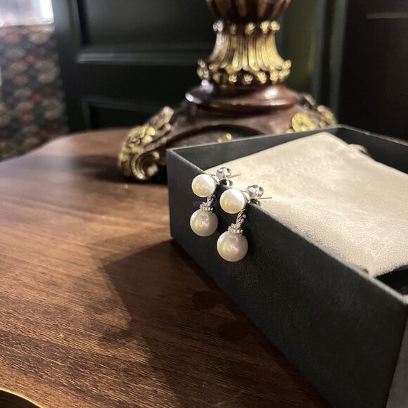 D̲a̲v̲i̲d̲ ̲Y̲u̲r̲m̲a̲n̲ Earrings - Picture 3 of 4